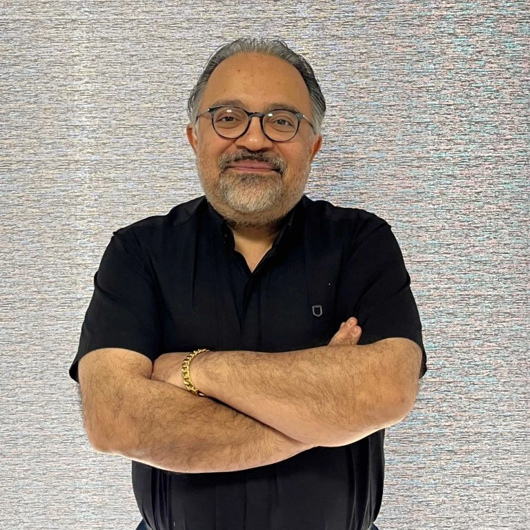 داریوش تصدیقی